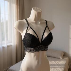 Y2K Sexy Whimsy Gothic Xoxo Black Lace Bralette Wireless MD